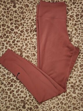 Nike Mauve/Brick High-Waist Leggings